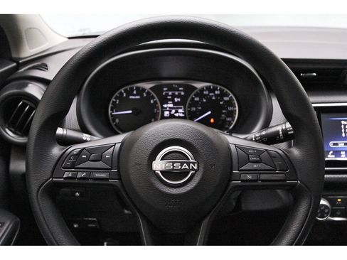 Certified 2025 Nissan Kicks Play S FWD image 14