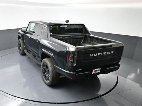 New 2025 GMC Hummer EV 2X w/ LPO, Sport Package image 43
