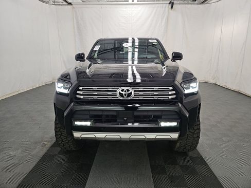 Used 2026 Toyota 4Runner Limited w/ Tow Technology Package AWD/4WD image 2
