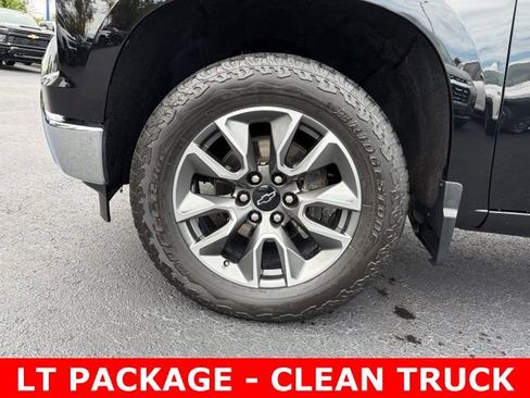 Used 2023 Chevrolet Silverado 1500 LT AWD/4WD image 9