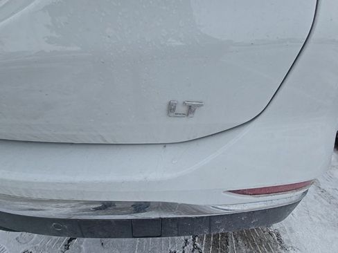 Used 2020 Chevrolet Equinox LT image 30