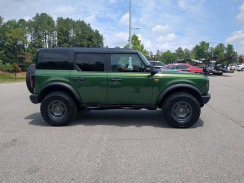 Certified 2025 Ford Bronco Badlands AWD/4WD image 3