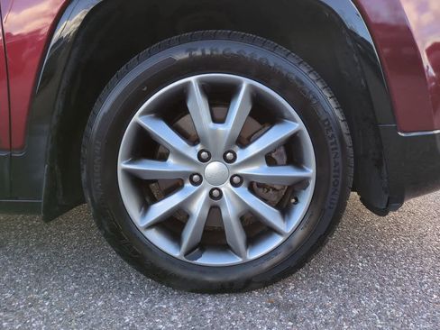 Used 2018 Jeep Cherokee Latitude image 11