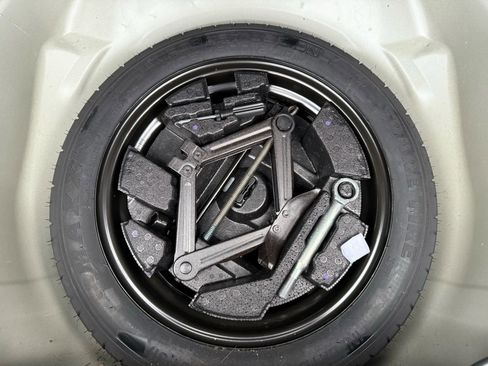 Used 2017 Subaru Impreza 2.0i Sport image 29