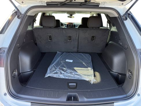 New 2026 Chevrolet Blazer LT w/ Midnight/Sport Edition image 17
