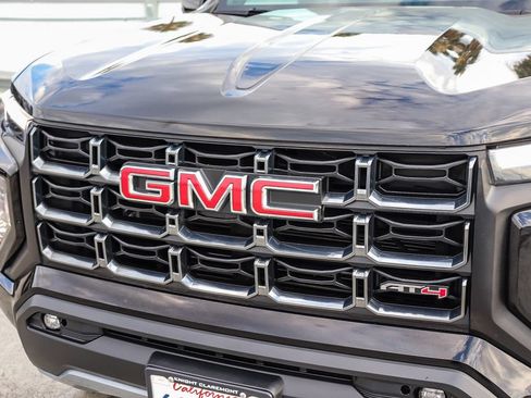 Used 2023 GMC Canyon AT4 AWD/4WD image 5