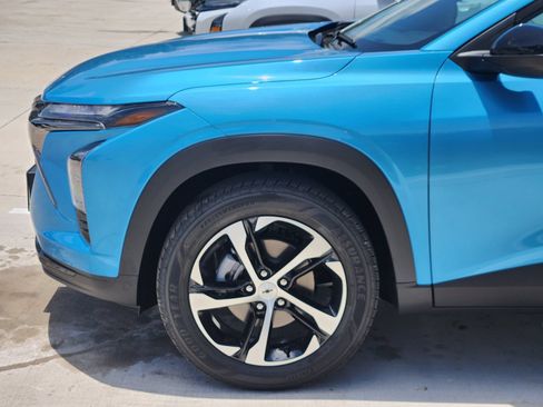 New 2026 Chevrolet Trax RS w/ Sunroof Package FWD image 10