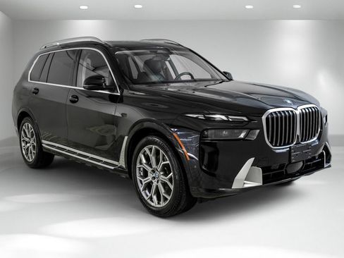 Used 2024 BMW X7 xDrive40i AWD/4WD image 8