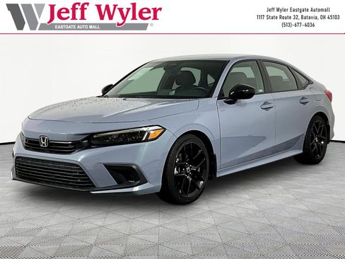 Used 2024 Honda Civic Sport image 1