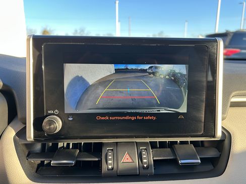 Certified 2023 Toyota RAV4 XLE Premium image 28