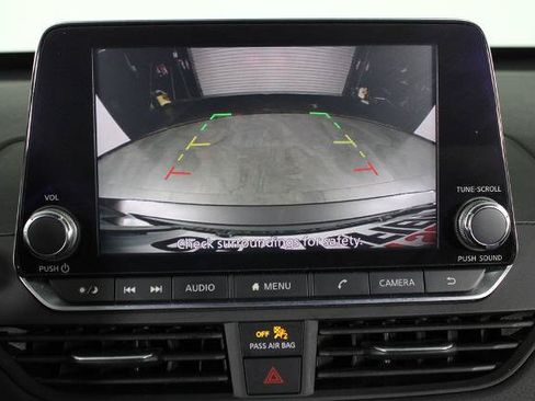 Certified 2019 Nissan Altima 2.5 SR FWD image 29