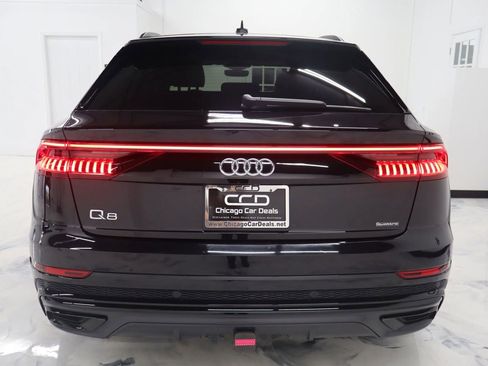 Used 2020 Audi Q8 Prestige w/ Prestige Package AWD/4WD image 7