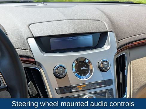 Used 2011 Cadillac CTS Luxury RWD image 19