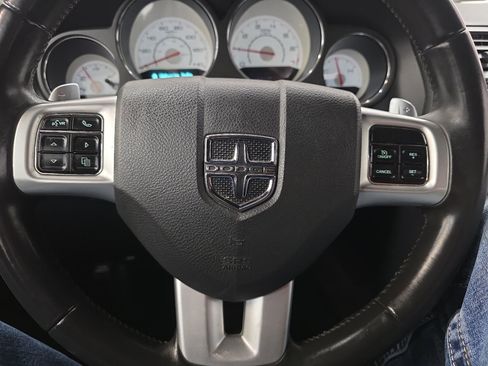 Used 2014 Dodge Challenger SXT Plus image 40