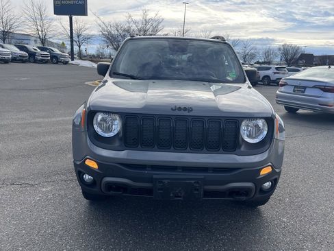 Used 2019 Jeep Renegade Sport image 2