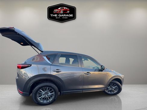 Used 2017 MAZDA CX-5 Touring w/ I-ACTIVSENSE Package image 7