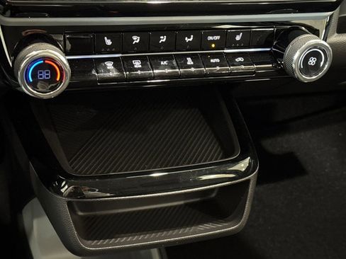 New 2027 Chevrolet Bolt LT w/ Comfort Package image 20