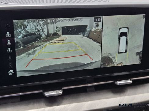 Used 2024 Kia Carnival SX FWD image 24
