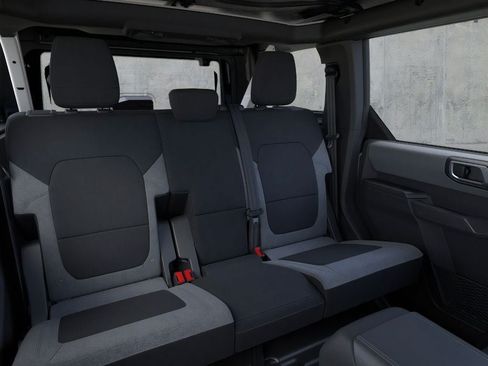 New 2025 Ford Bronco 4-Door AWD/4WD image 43