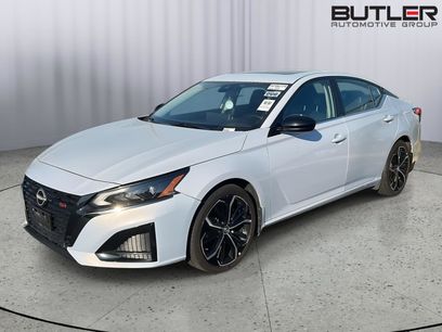 Used 2023 Nissan Altima 2.5 SR w/ SR Premium Package
