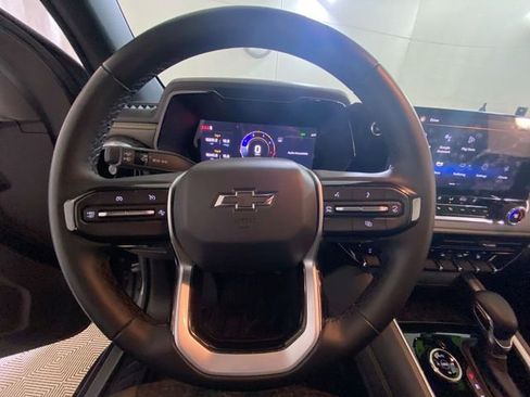 Used 2024 Chevrolet Colorado ZR2 w/ Safety Package image 28