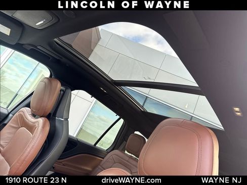 Used 2020 Lincoln Aviator Grand Touring w/ Equipment Group 302A image 14