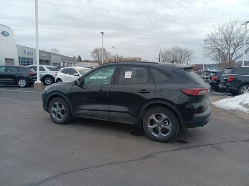 Used 2025 Ford Escape ST-Line image 12