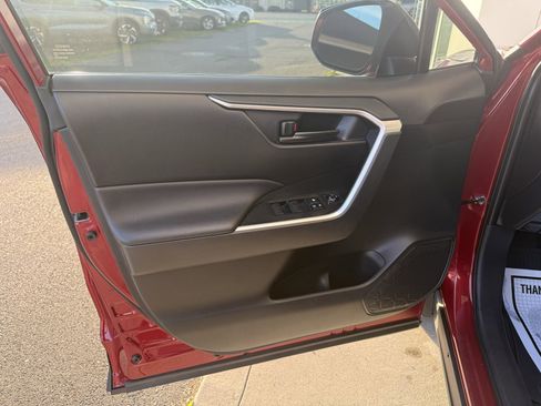 Used 2024 Toyota RAV4 LE image 11