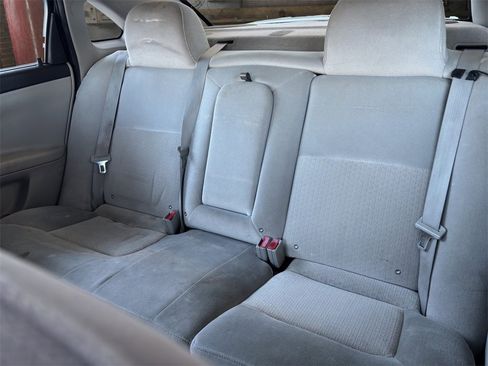 Used 2012 Chevrolet Impala LT w/ LT Sunroof Package image 12