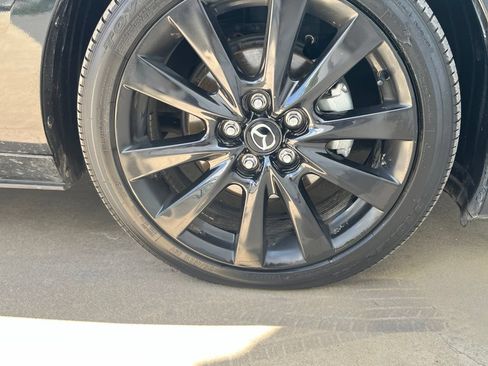 Certified 2025 MAZDA MAZDA3 s FWD image 25