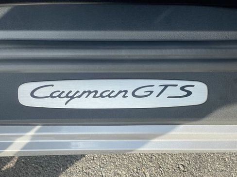 Used 2022 Porsche 718 Cayman GTS RWD image 24