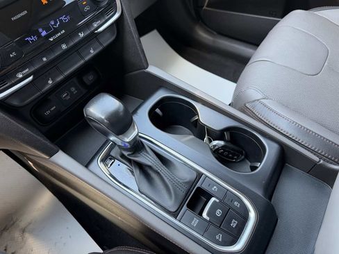 Used 2019 Hyundai Santa Fe Limited AWD/4WD image 25