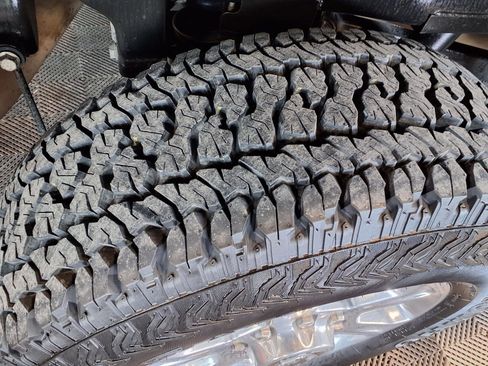 Used 2022 RAM 2500 Big Horn w/ Level A Equipment Group AWD/4WD image 9