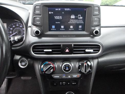 Used 2021 Hyundai Kona SEL Plus w/ Cargo Package AWD/4WD image 8