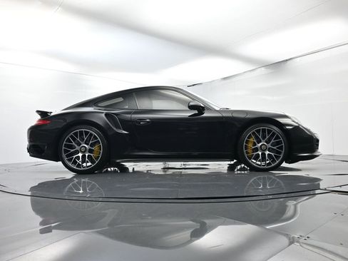 Used 2014 Porsche 911 Turbo S image 51