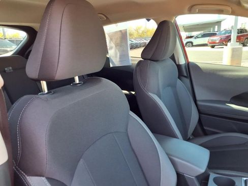 Used 2025 Subaru Crosstrek 2.0i Premium image 20