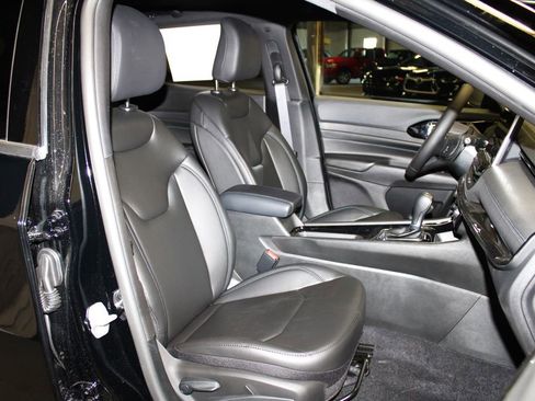 New 2026 Jeep Compass Limited image 30