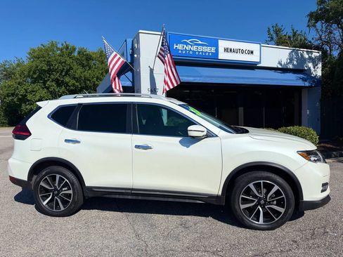 Used 2017 Nissan Rogue SL w/ SL Premium Package AWD/4WD image 17