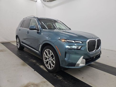 Used 2026 BMW X7 xDrive40i AWD/4WD image 4