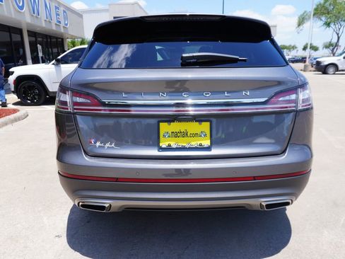 Used 2023 Lincoln Nautilus Reserve w/ Equipment Group 201A AWD/4WD image 5
