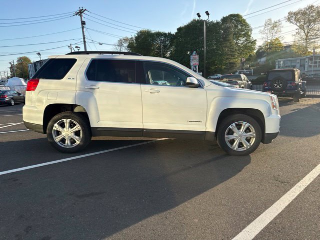 Used 2017 GMC Terrain SLE w/ Convenience Package FWD image 3