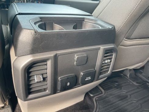 Used 2018 Ford F150 XLT w/ Equipment Group 302A Luxury AWD/4WD image 22