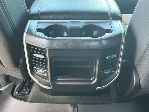 Used 2020 RAM 1500 Big Horn RWD image 33