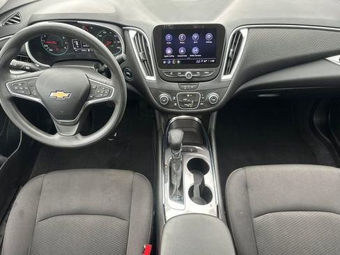 Used 2022 Chevrolet Malibu LS w/ Driver Confidence Package II image 14