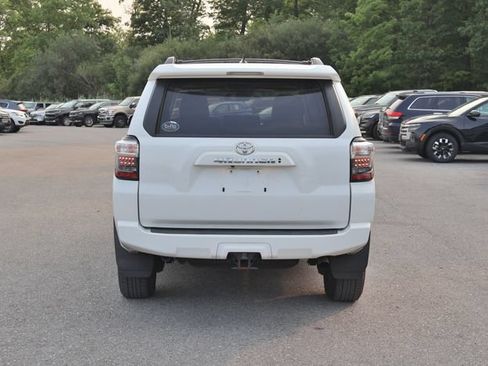 Used 2021 Toyota 4Runner SR5 Premium w/ Moonroof Package AWD/4WD image 6