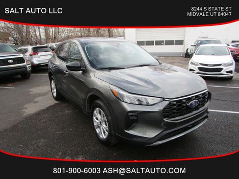 Used 2025 Ford Escape Active image 1