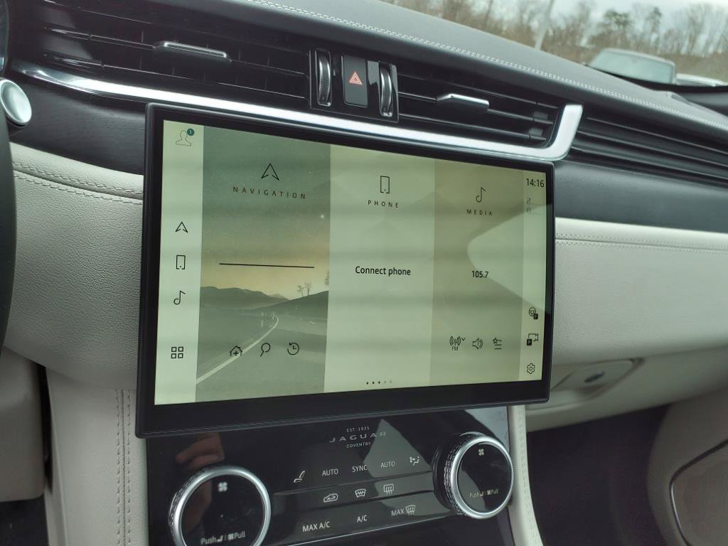 New 2026 Jaguar F-PACE R-Dynamic S AWD/4WD image 19
