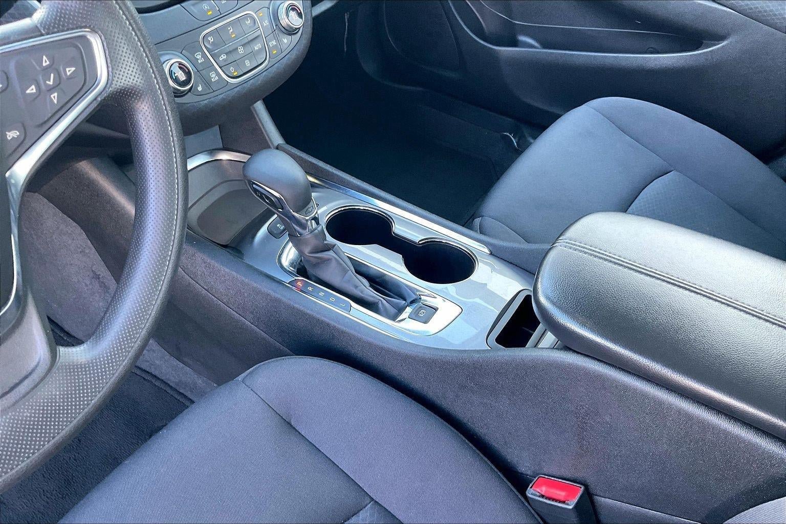 Used 2024 Chevrolet Malibu LT FWD image 18