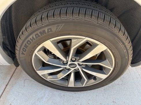 Used 2021 Audi Q5 2.0T Premium Plus w/ Premium Plus Package image 6