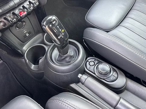 Used 2023 MINI Cooper S FWD image 15